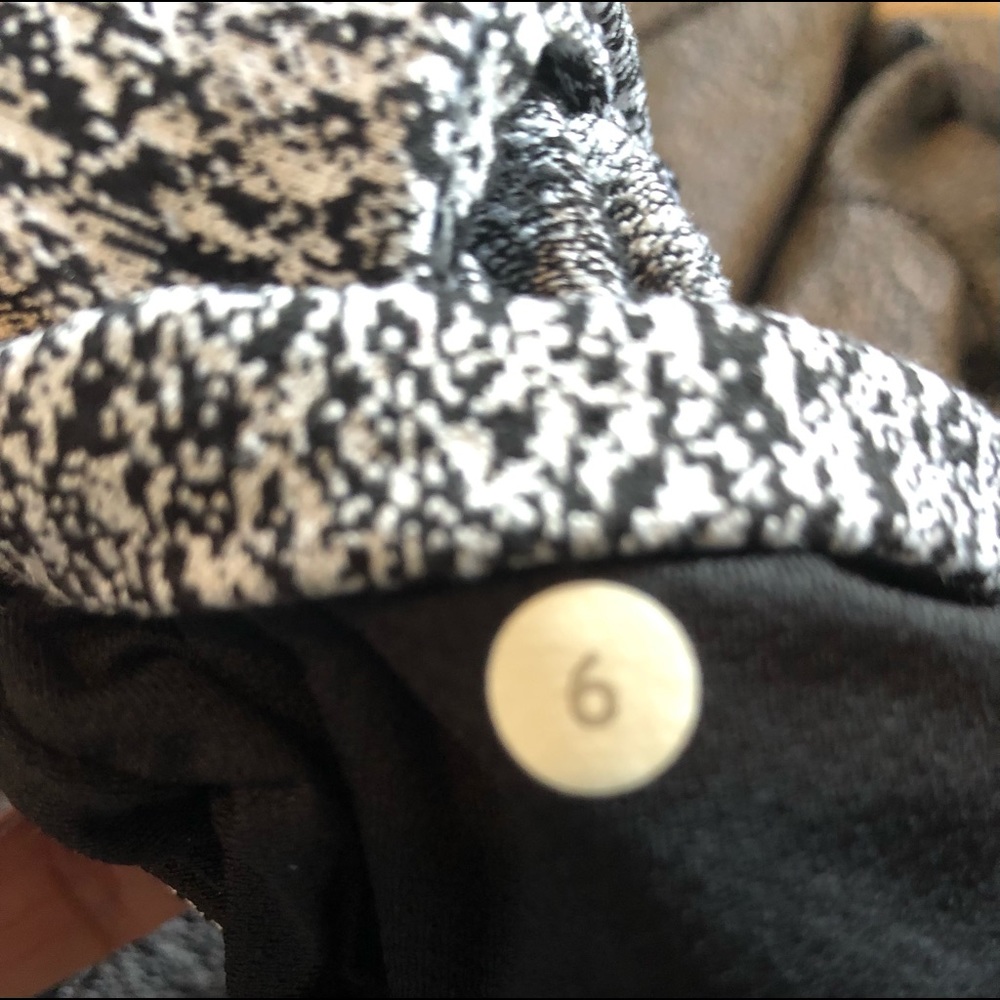 Lululemon Pullover - image 4